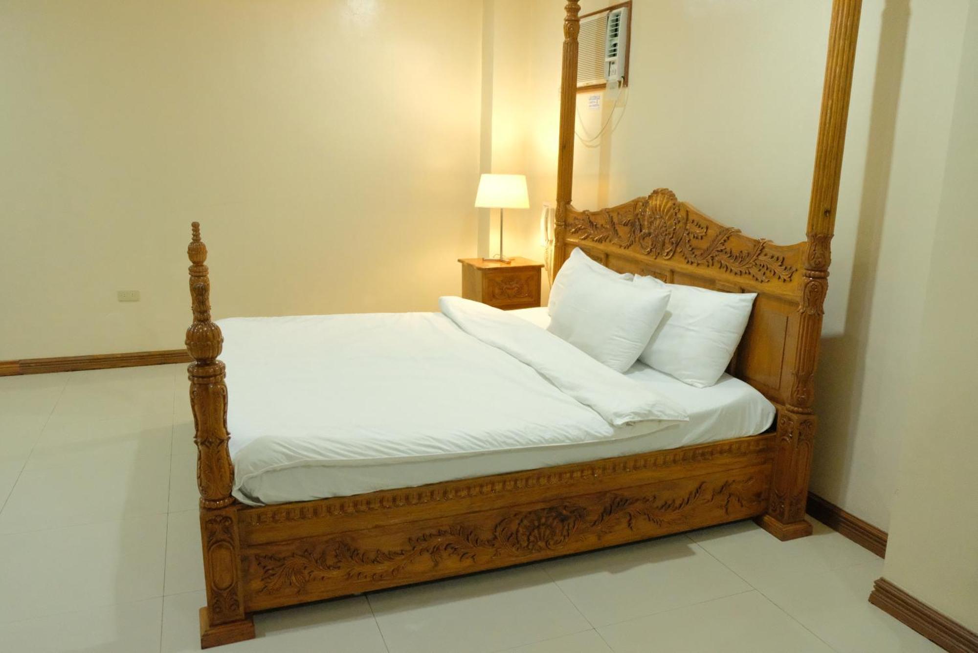 Villa Isabel Hotel Sorsogon Esterno foto